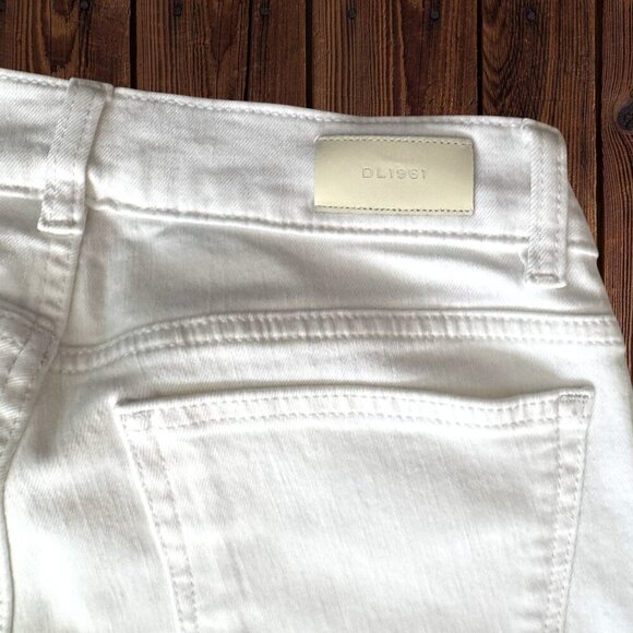 DL1961 Mara White Straight Leg Mid Rise Stretch Denim Jeans Women's 27 / 4 - Picture 5 of 6